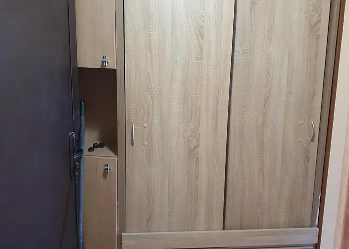 лято * ヴァルナ