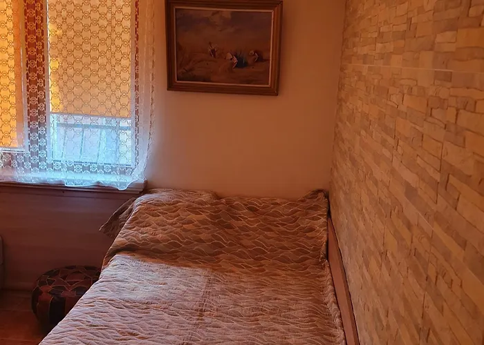 лято * ヴァルナ